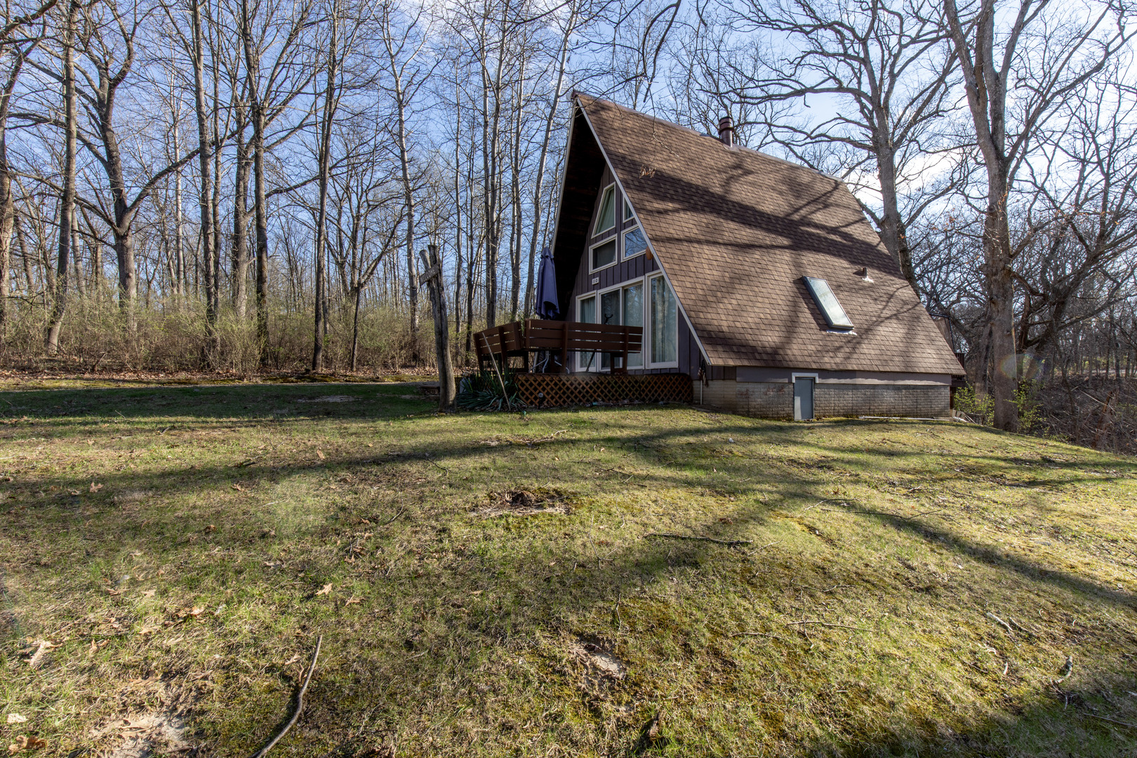 110 Indian Hills Drive, Putnam, IL