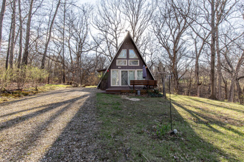 110 Indian Hills Drive, Putnam, IL