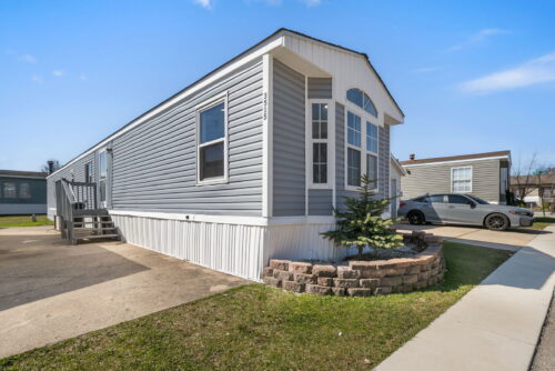 3515 Barb Avenue, Park City, IL