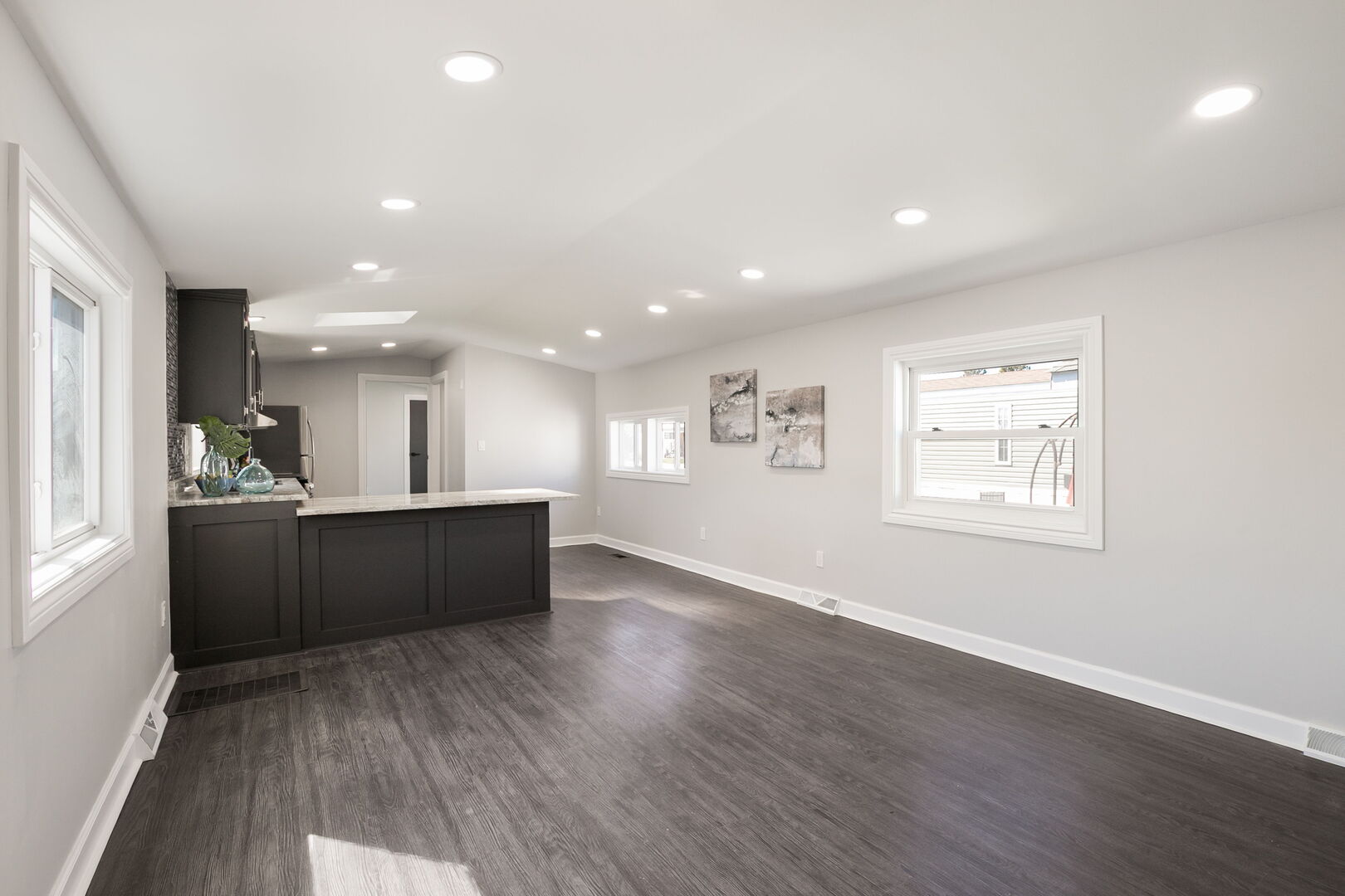 3515 Barb Avenue, Park City, IL