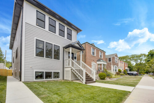 6038 N Drake Avenue, Chicago, IL