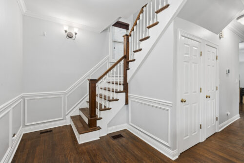 27 N Long Avenue, Chicago, IL