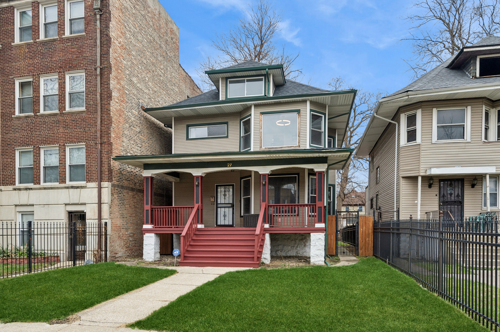 27 N Long Avenue, Chicago, IL