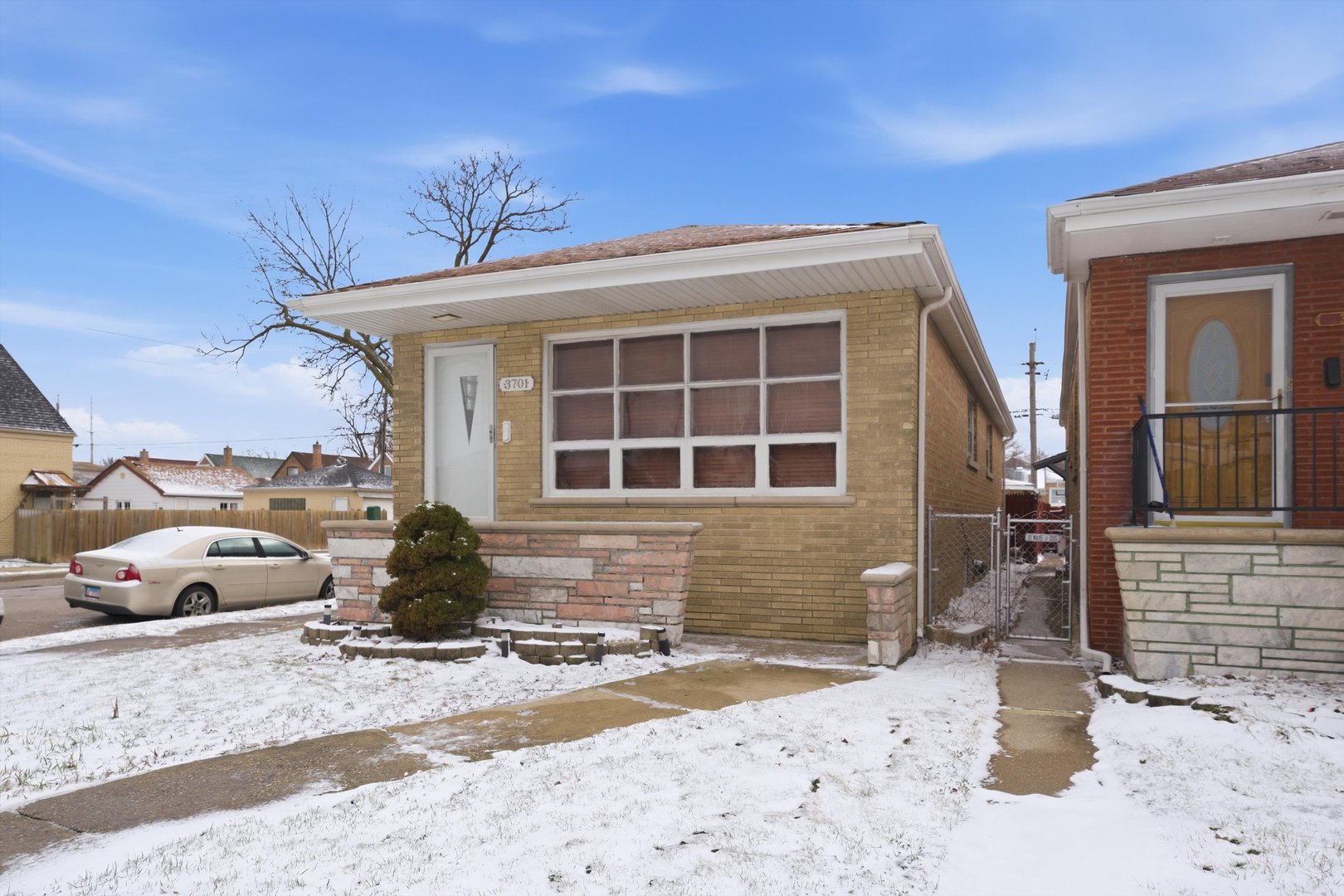 3701 W 80th Street, Chicago, IL