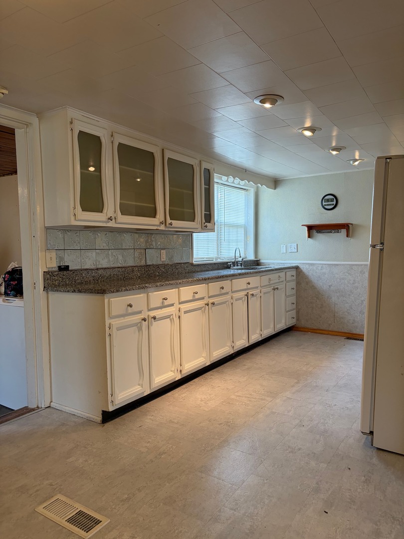 905 E North Street, Pontiac, IL