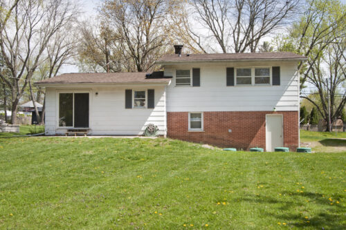 6415 Londonderry Drive, Cary, IL