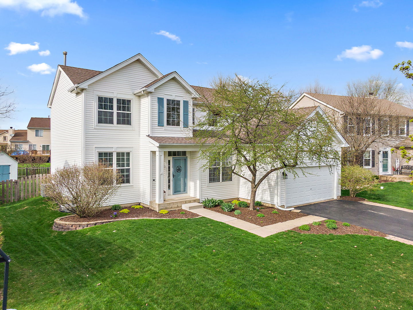 4951 Thistle Lane, Lake In The Hills, IL