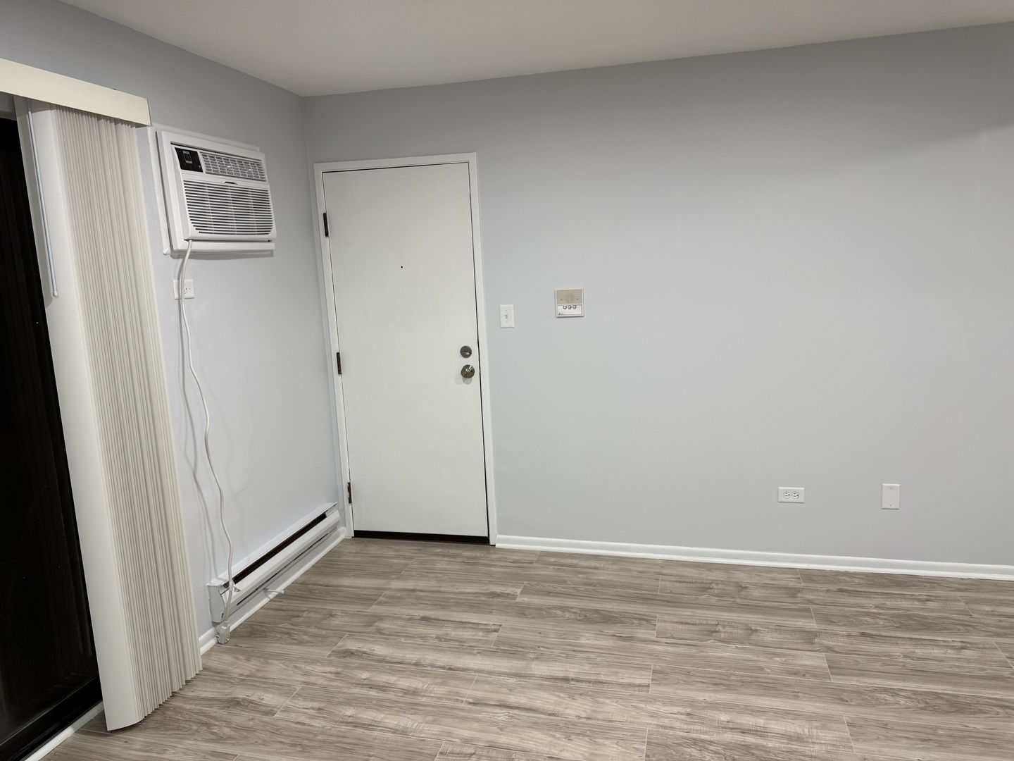 502 E Spruce Drive #2B, Palatine, IL