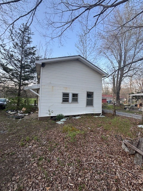 4872 Old North Road, Christopher, IL