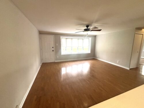 440 W Meadow Avenue, Lombard, IL