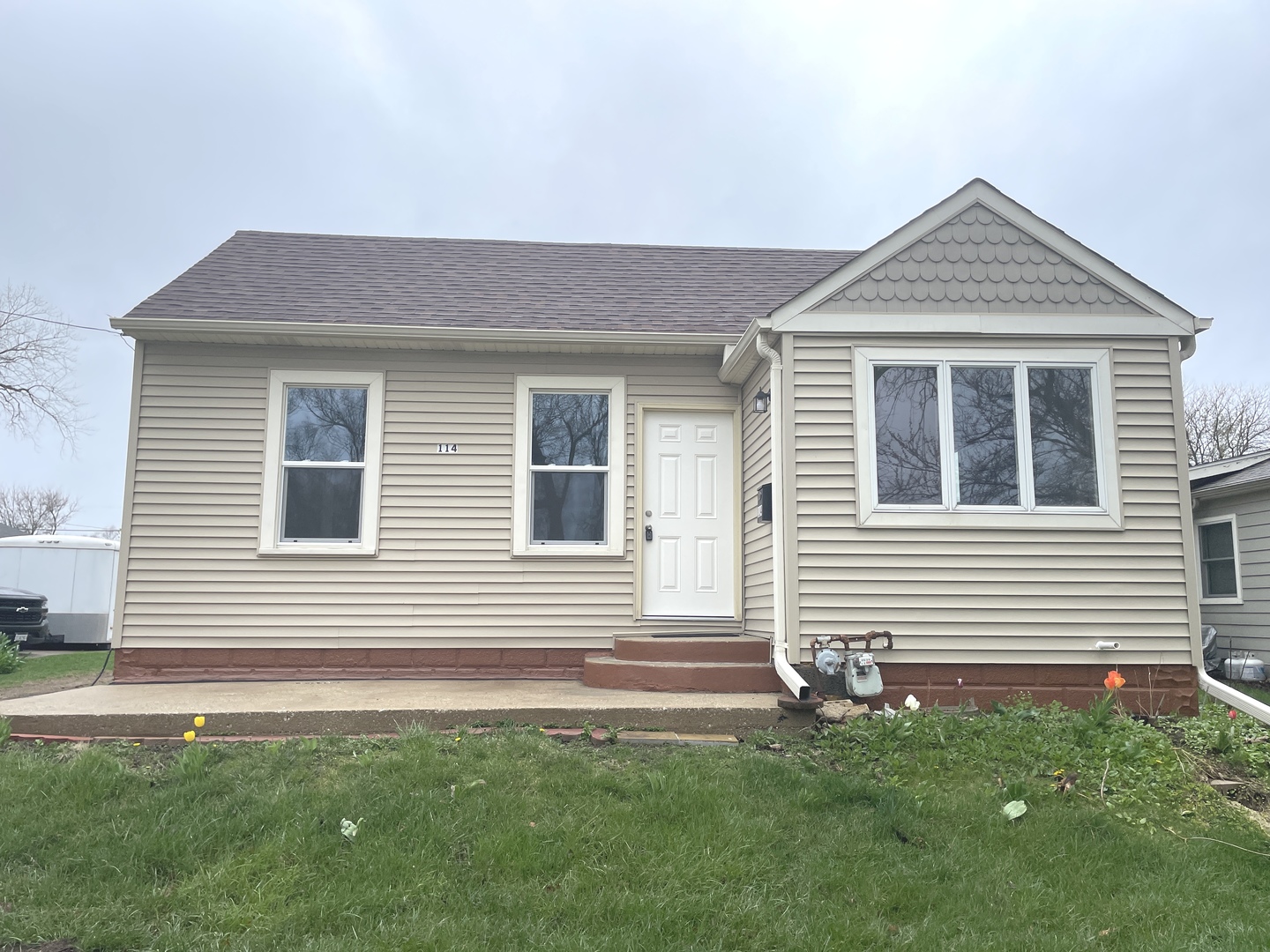 114 E Richmond Street, Westmont, IL