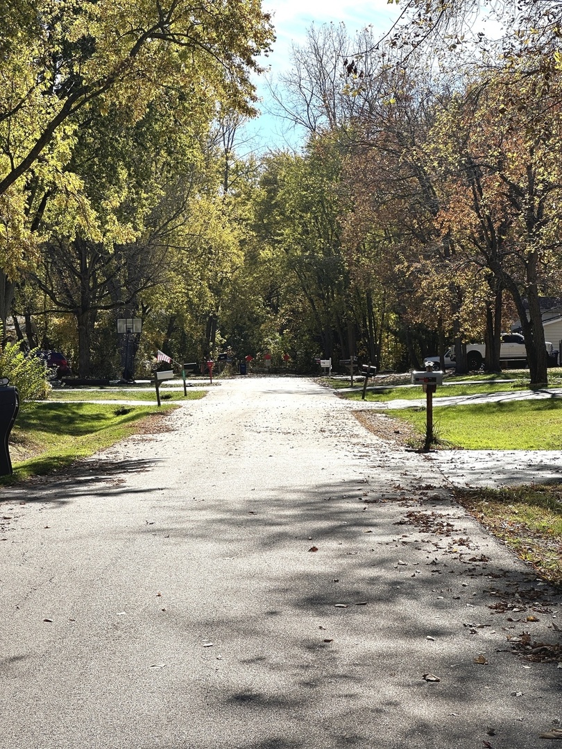 10843 W Edgewood Road, Beach Park, IL