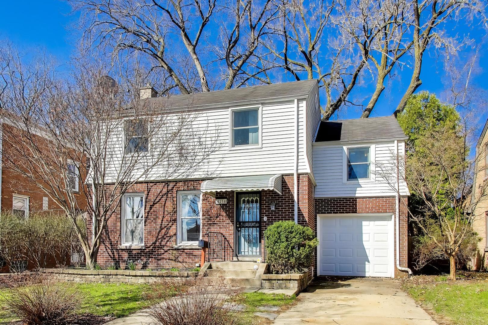 8238 Keystone Avenue, Skokie, IL