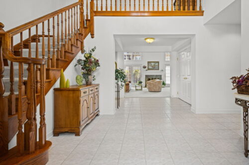 522 Rivershire Place, Lincolnshire, IL