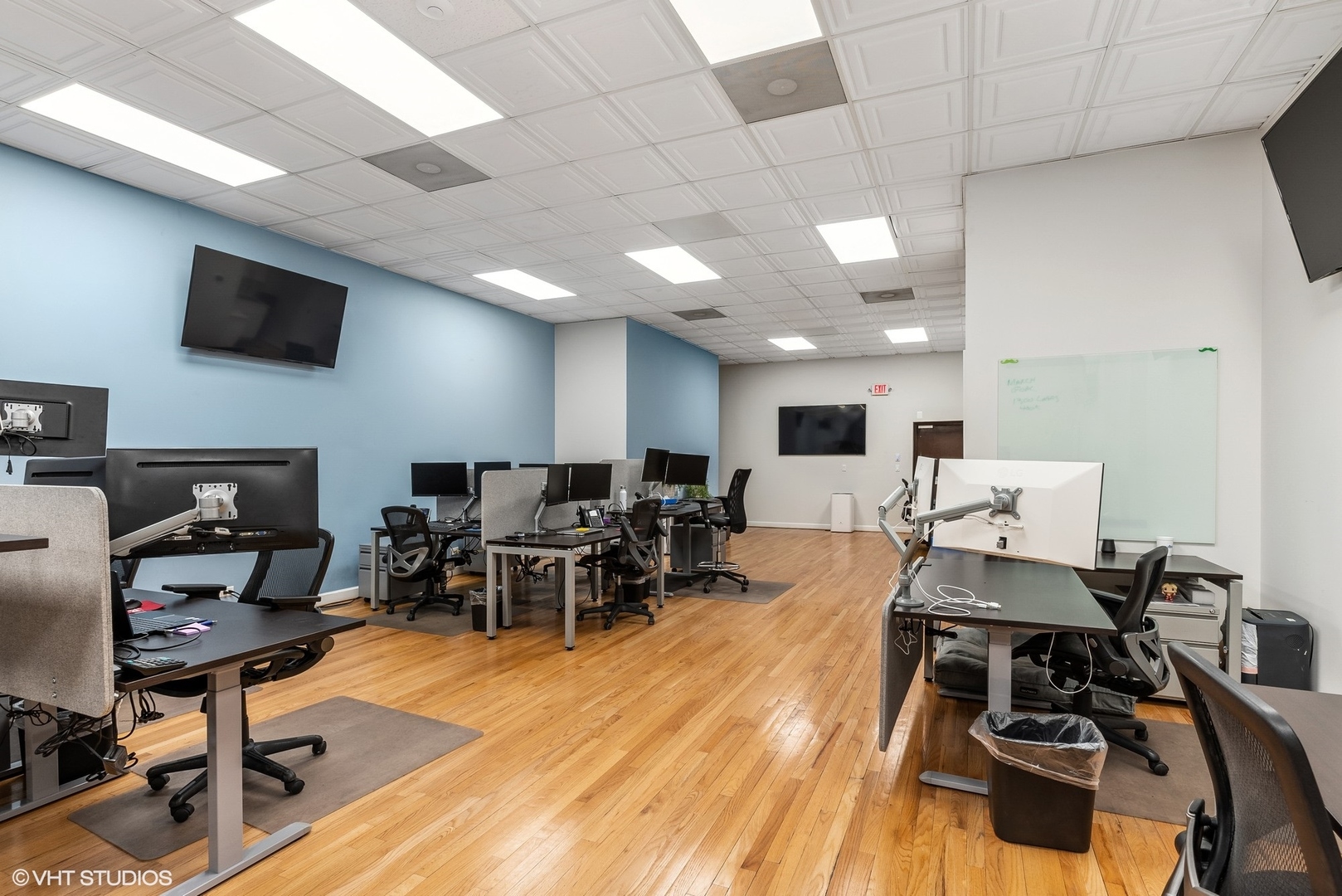 705 N Milwaukee Avenue, Chicago, IL