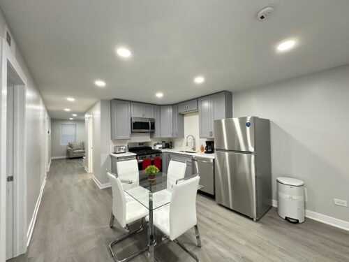 1937 W GRAND Avenue #1, Chicago, IL