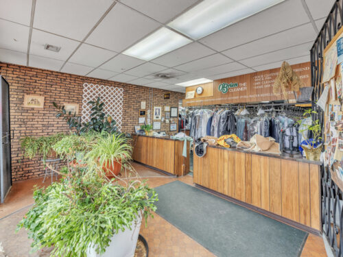 6915 Stanley Avenue, Berwyn, IL