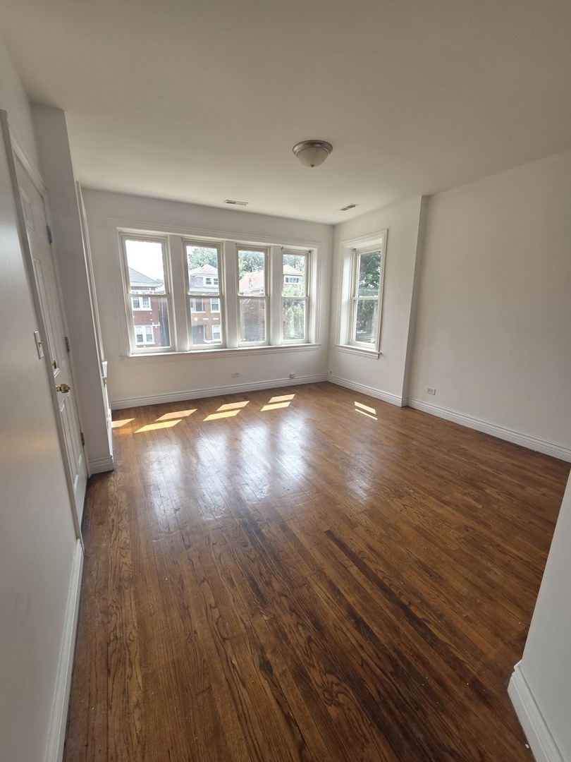 6928 S Maplewood Avenue, Chicago, IL