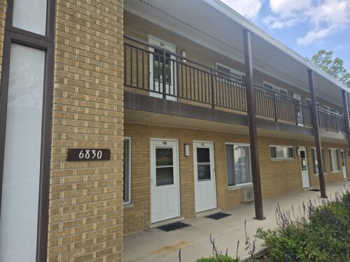 6830 N Ozark Avenue #1F, Chicago, IL