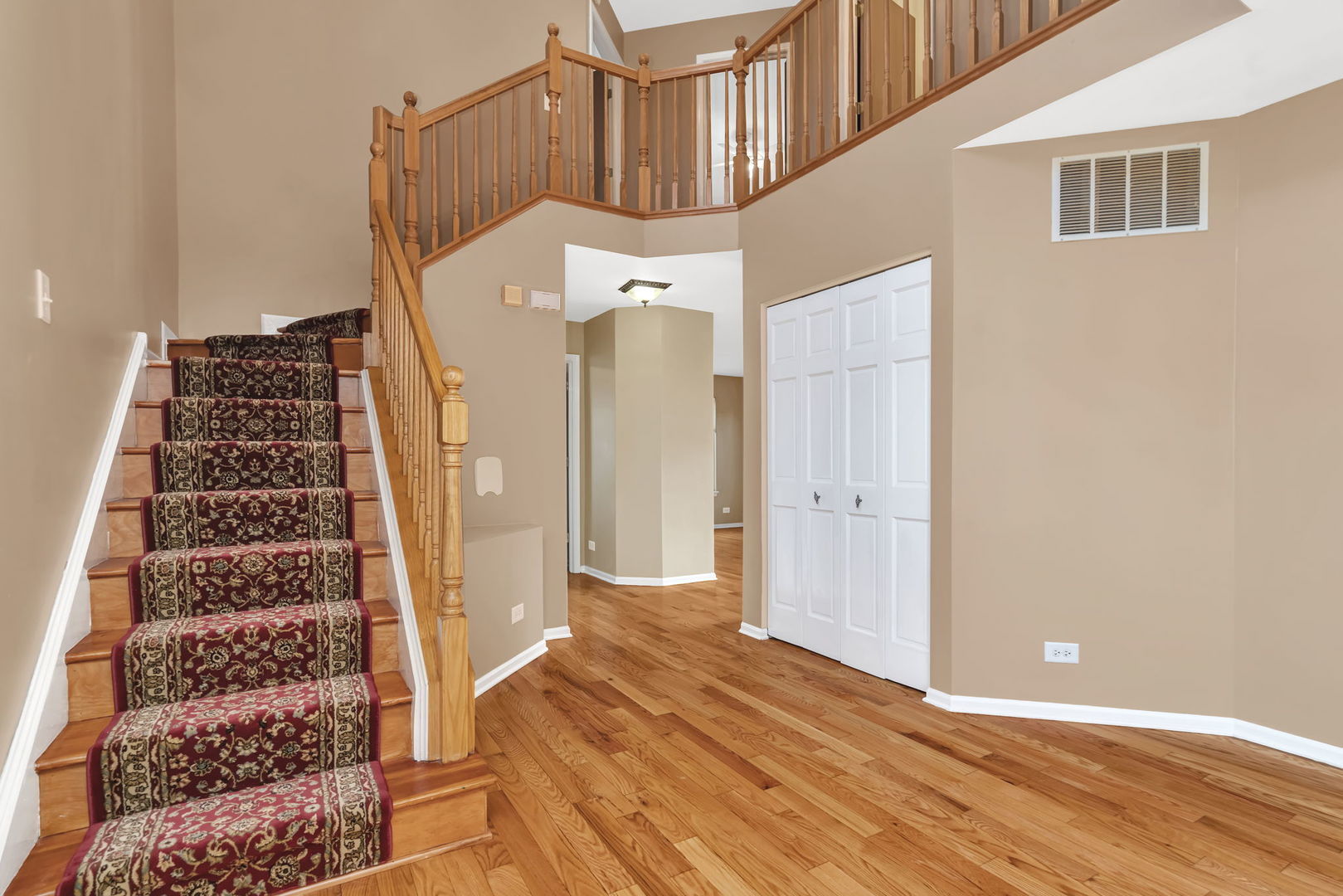 2509 Rosehall Lane, Aurora, IL