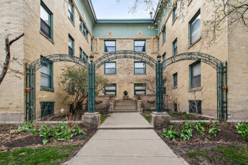 4404 N Paulina Street #2C, Chicago, IL