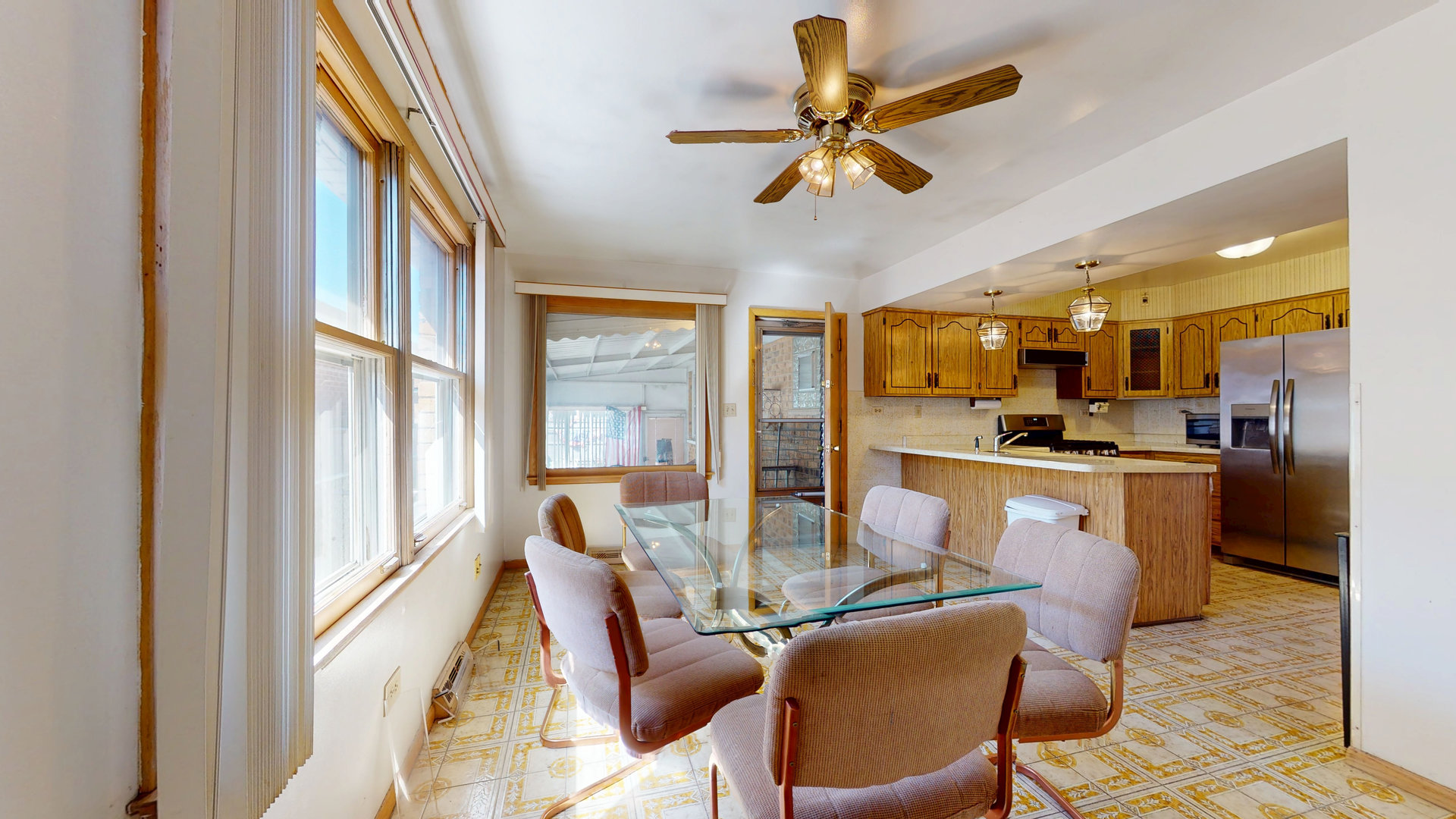 4632 N Anthon Avenue, Chicago, IL