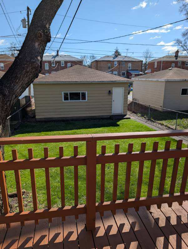 1673 Linden Street, Des Plaines, IL