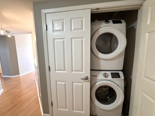 656 Pearson Street #701C, Des Plaines, IL