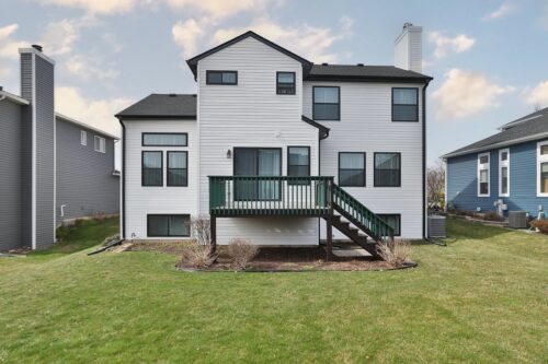 9015 Hillcrest Lane, Woodridge, IL