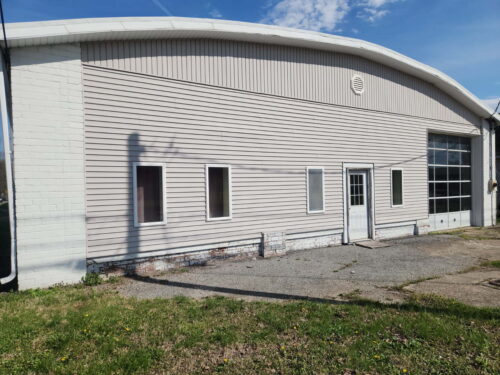 1209 Grand Avenue, Johnston City, IL