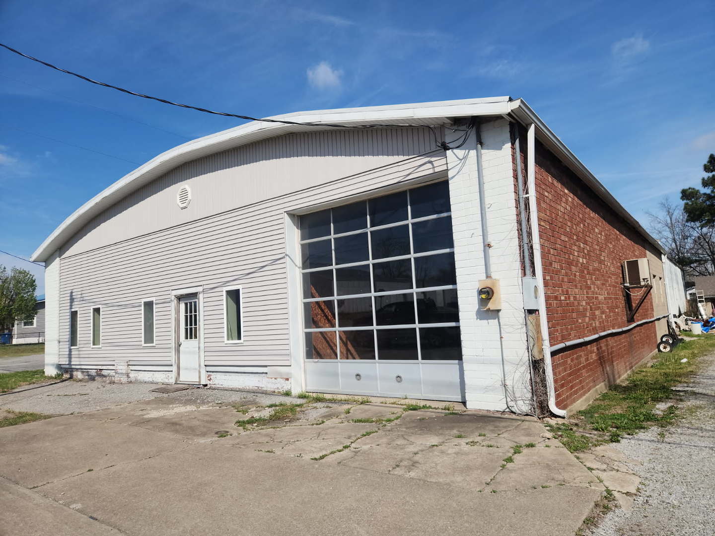 1209 Grand Avenue, Johnston City, IL