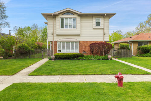 9226 Kilbourn Avenue, Skokie, IL