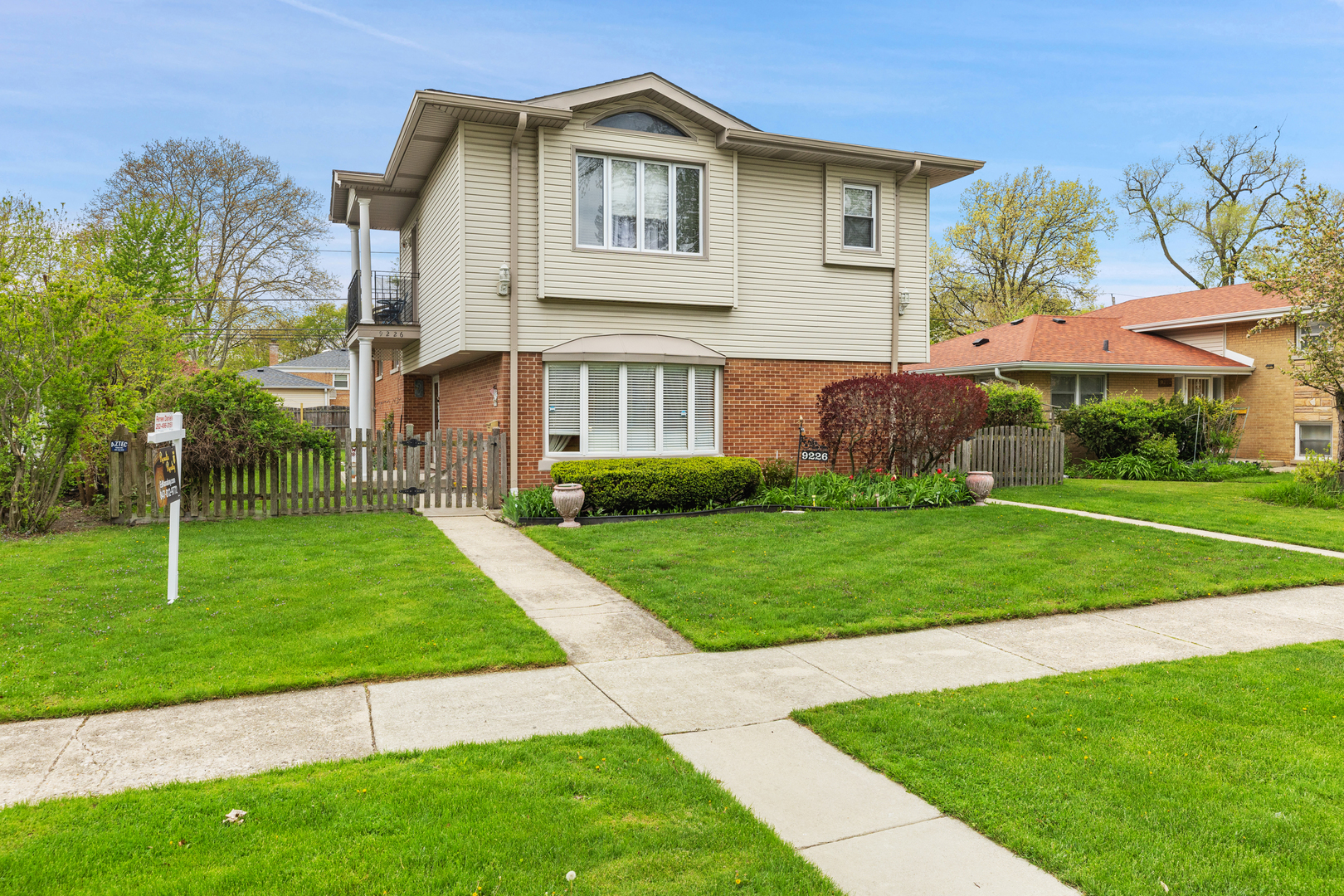 9226 Kilbourn Avenue, Skokie, IL