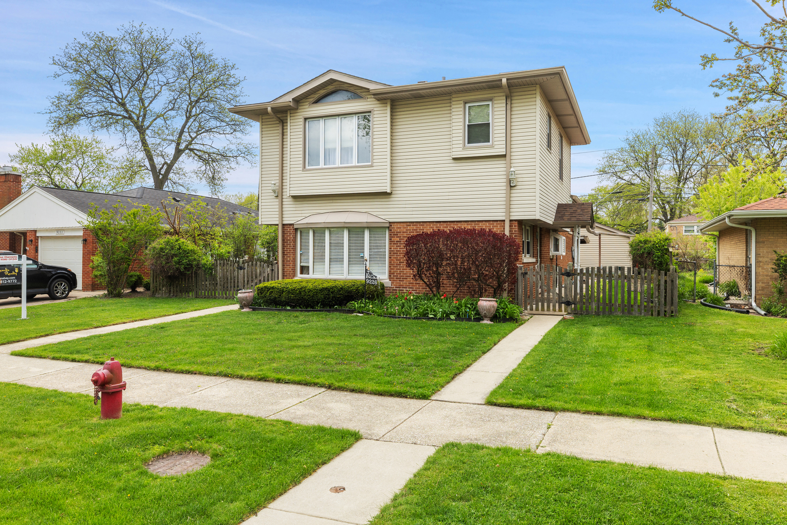 9226 Kilbourn Avenue, Skokie, IL