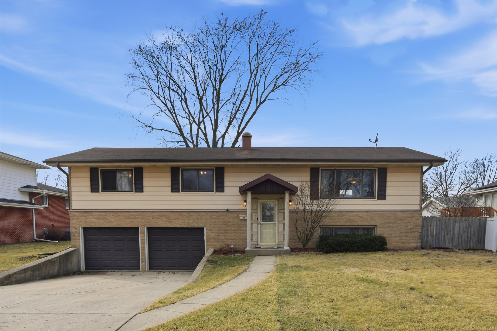 130 N Horner Lane, Mount Prospect, IL