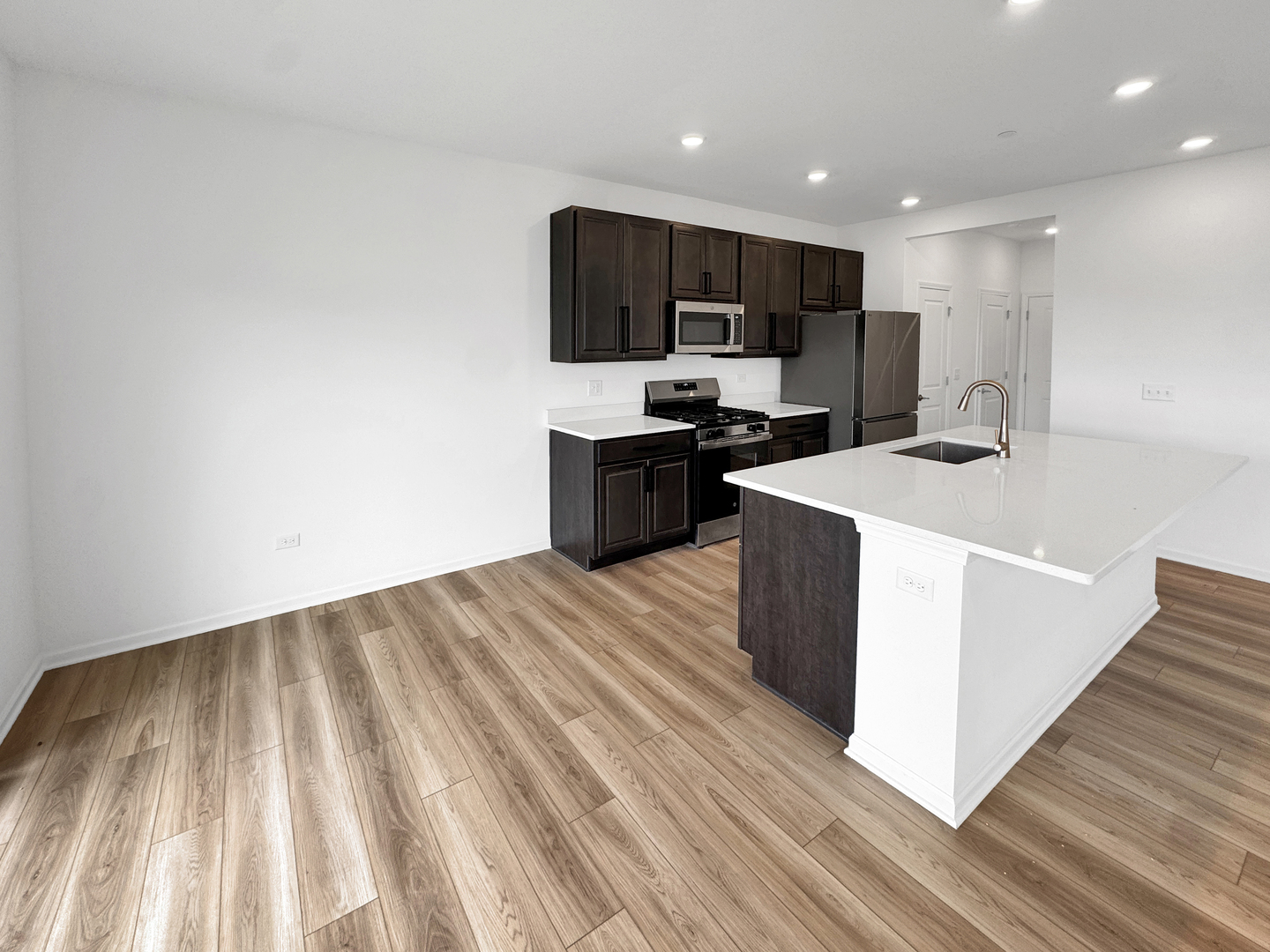 1135 White Oak Circle, Crystal Lake, IL