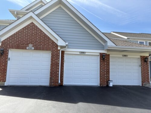 258 Odlum Court, Schaumburg, IL