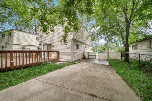 16913 Western Avenue, Hazel Crest, IL