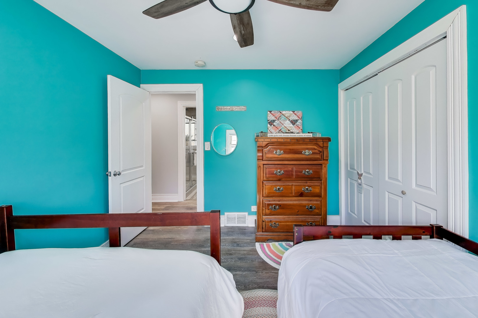 8407 N Olcott Avenue, Niles, IL