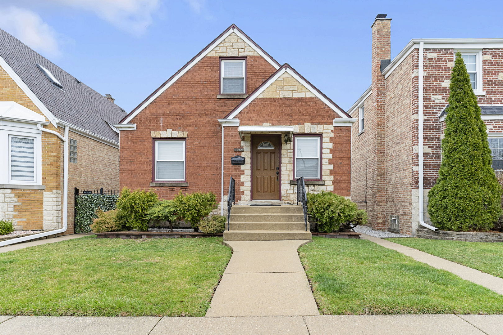 3519 N Opal Avenue, Chicago, IL