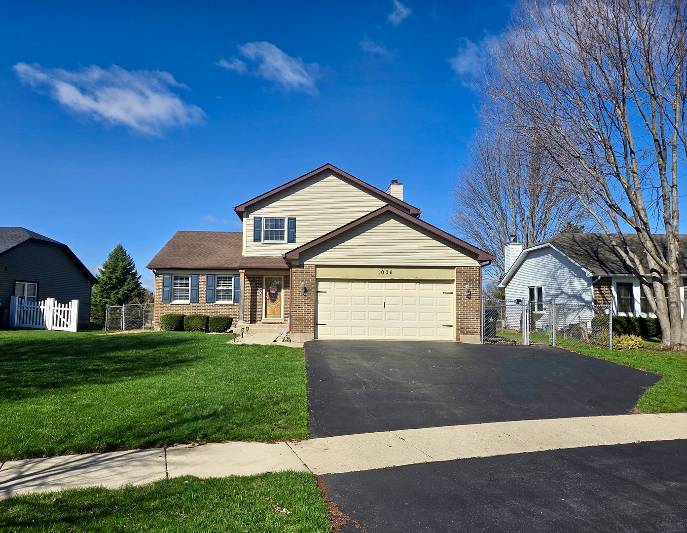 1036 Pheasant Trail, Carol Stream, IL