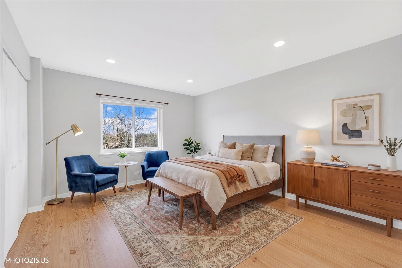 4202 Central Road #1D, Glenview, IL