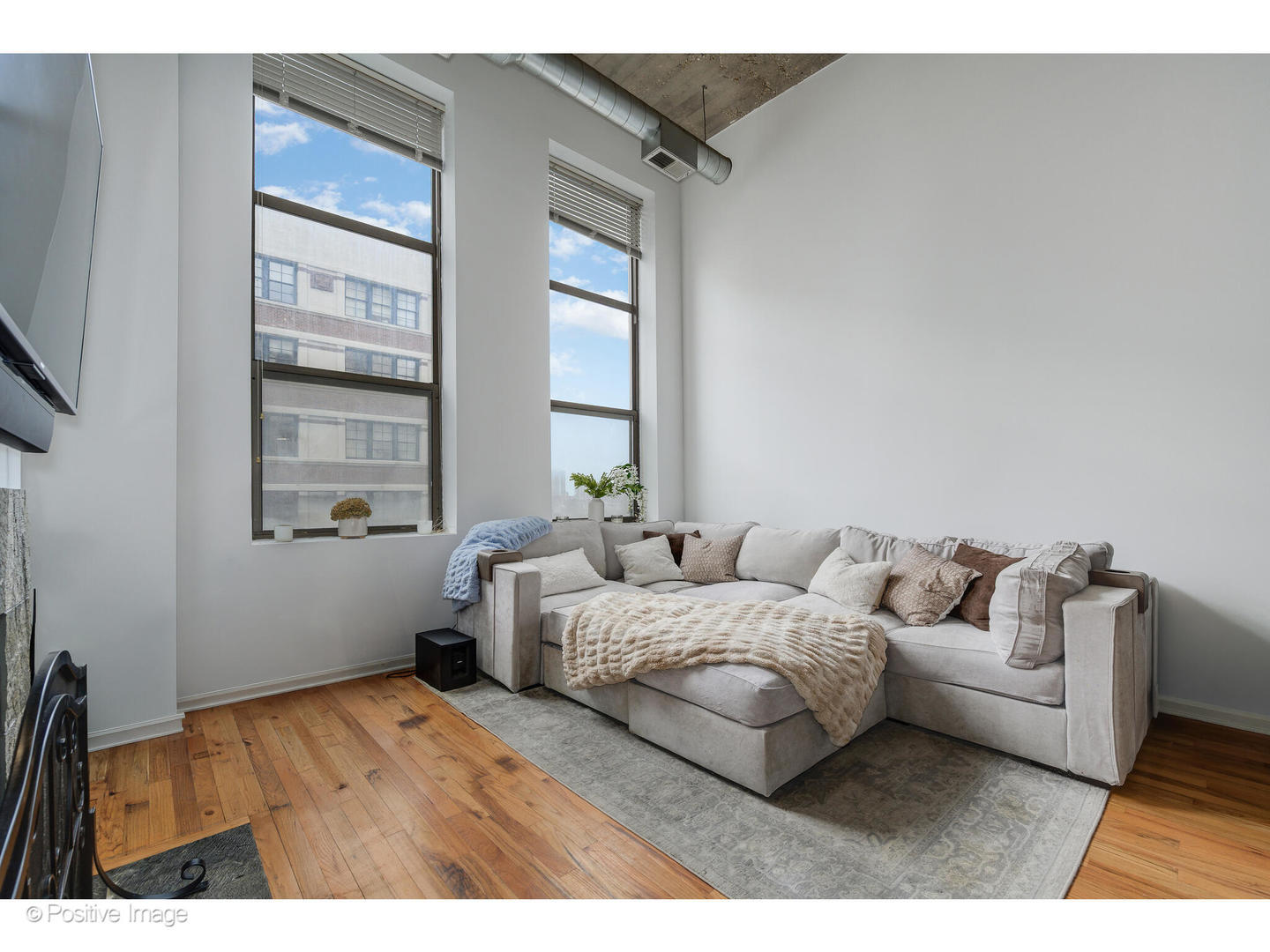 758 N Larrabee Street #514, Chicago, IL