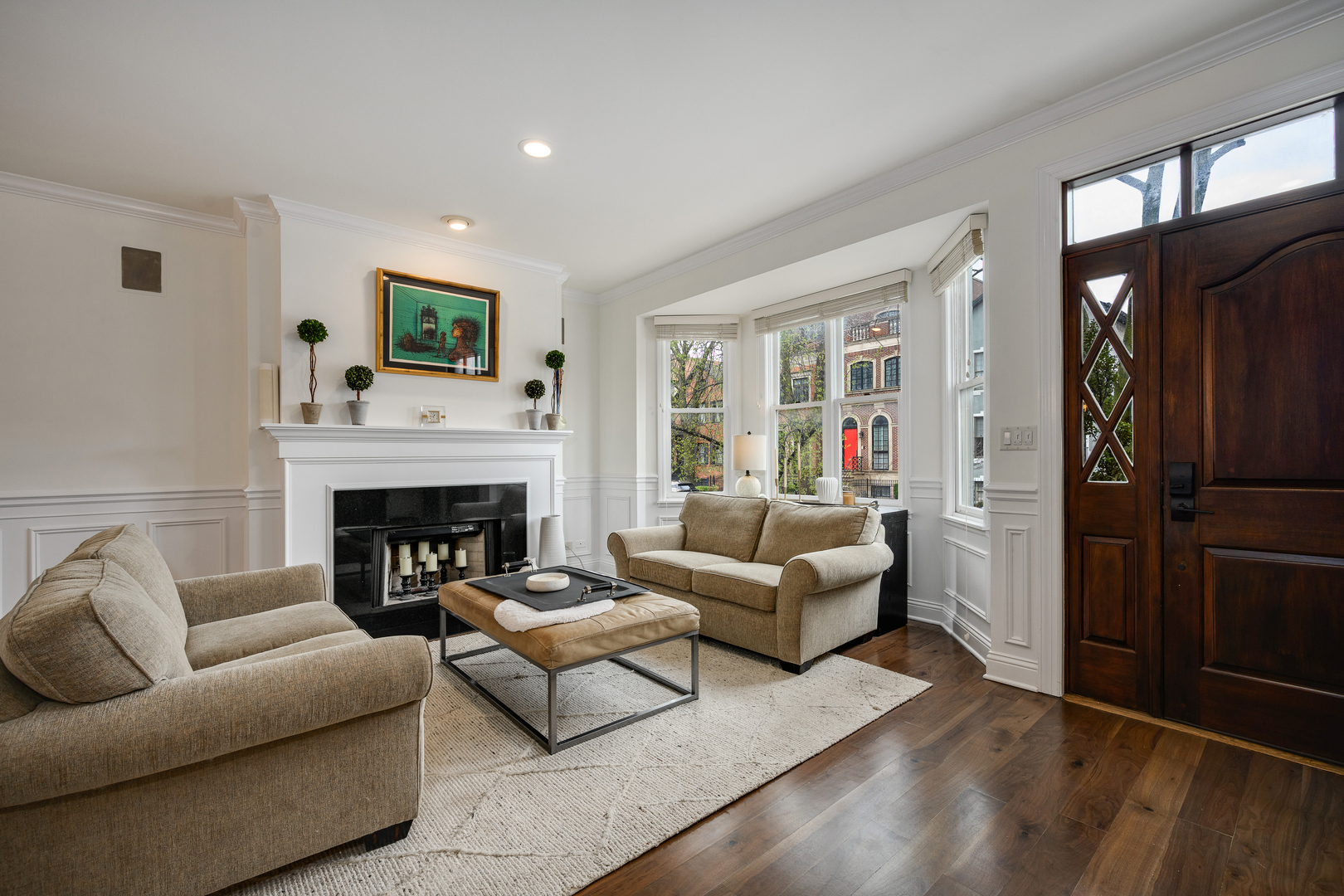 1303 W Schubert Avenue, Chicago, IL