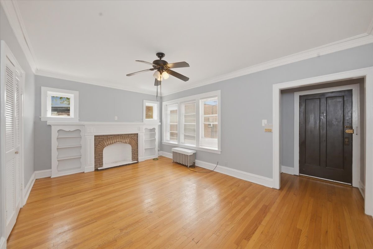 6343 N Oakley Avenue #3E, Chicago, IL