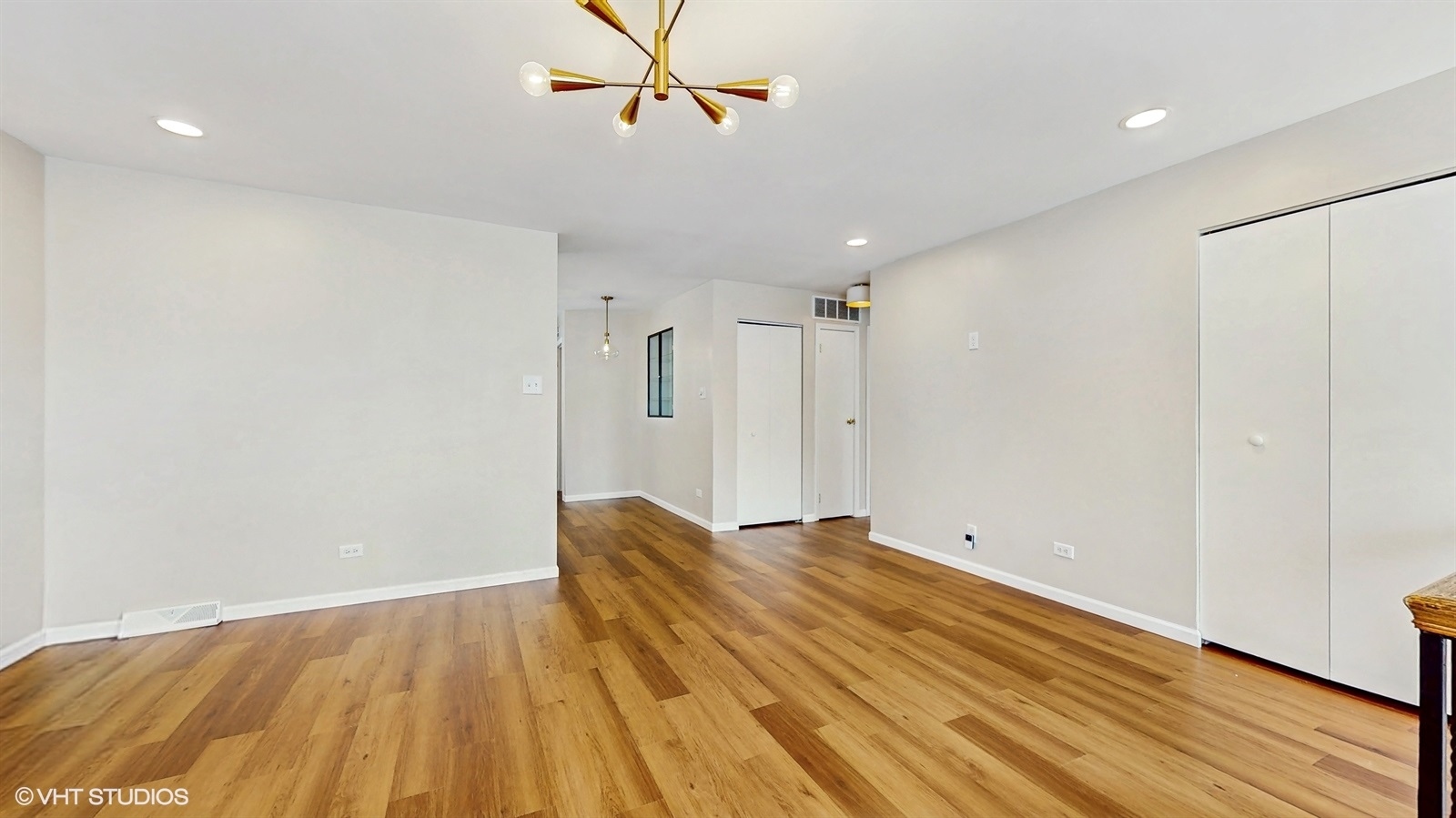 21400 Peterson Avenue, Sauk Village, IL