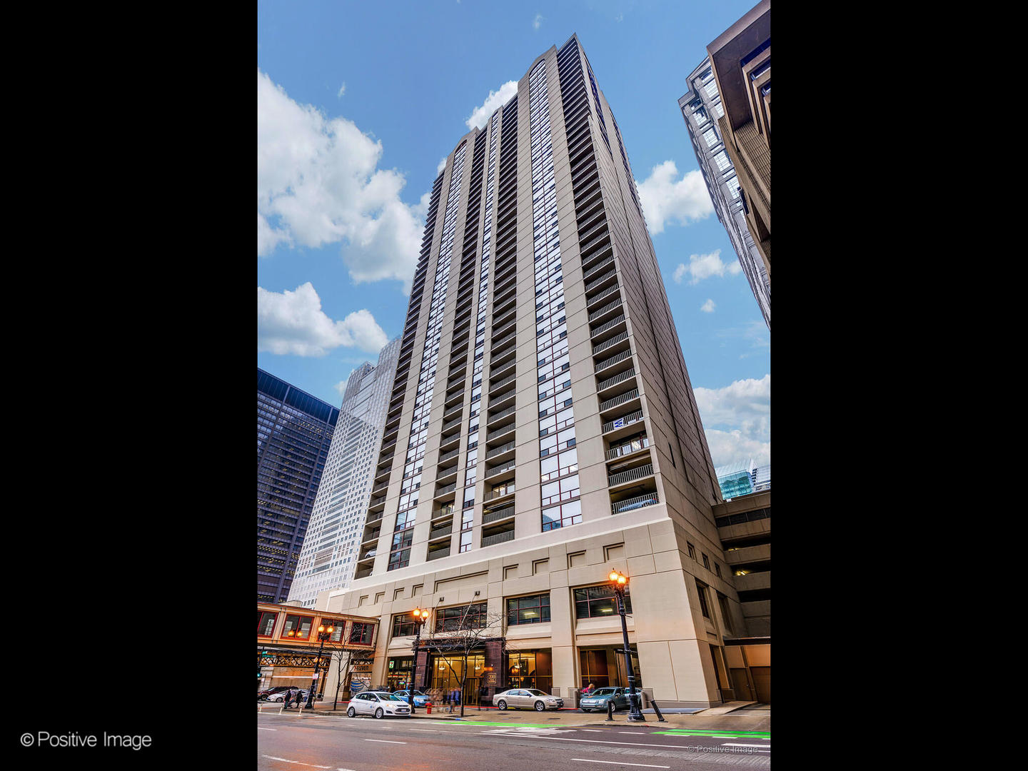 200 N Dearborn Street #3303, Chicago, IL