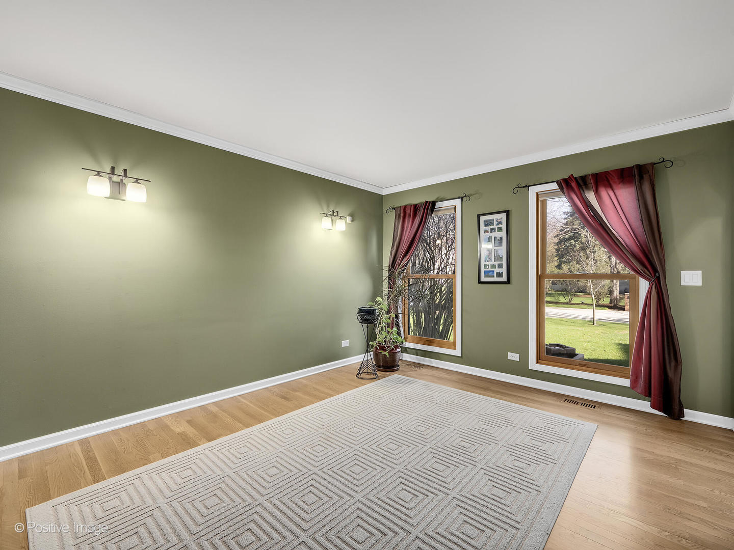 230 Plumtree Lane, West Chicago, IL