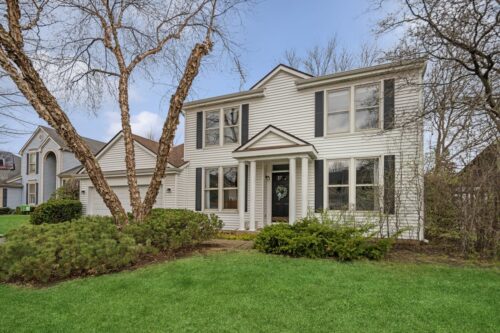 1426 Trailwood Drive, Crystal Lake, IL