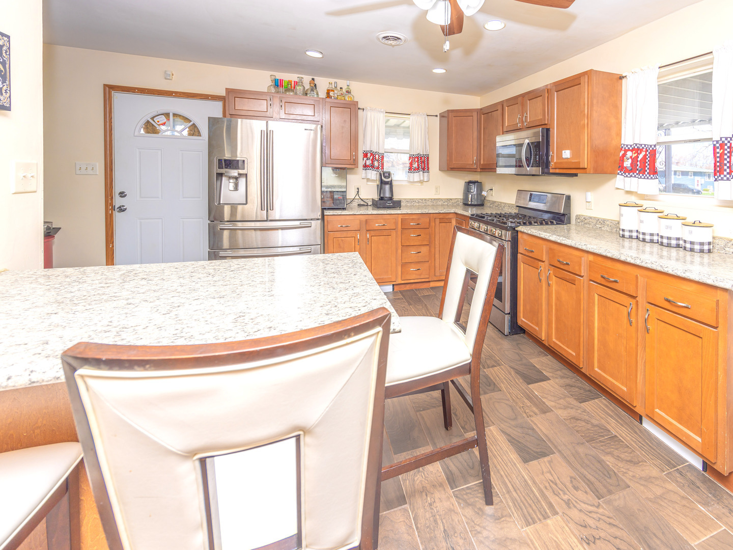 2112 BELMONT Avenue, Joliet, IL